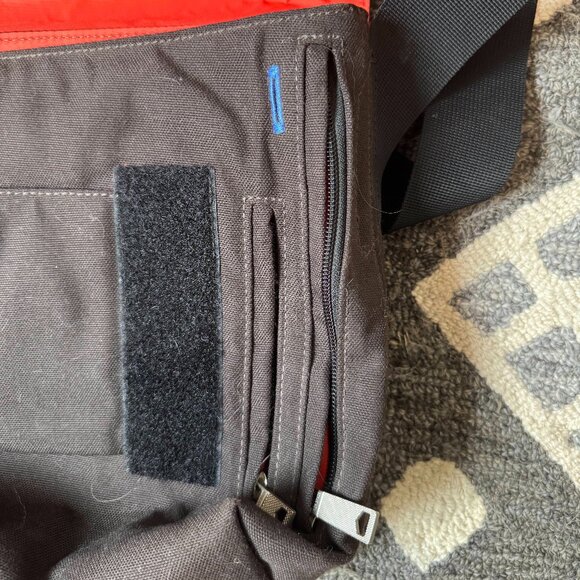 Jack Spade Messenger Bag, Like New - Picture 2 of 5